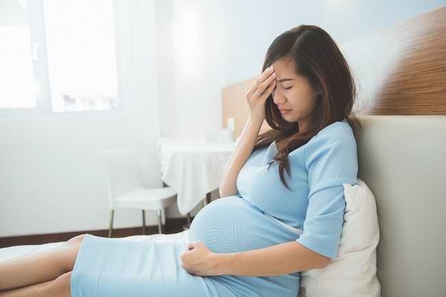  Nhận biết 7 dấu hiệu nguy hiểm khi mang thai - dsuckhoe 