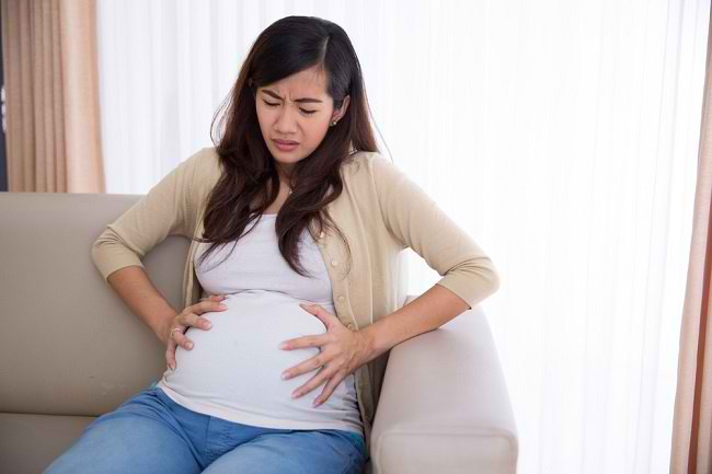  Biết nhiều nguyên nhân khác nhau khiến bụng căng khi mang thai-dsuckhoe 