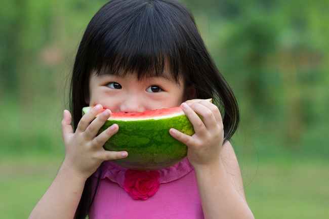 Các loại thực phẩm được khuyến nghị và tránh cho trẻ ADHD - dsuckhoe
