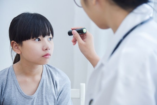  Bệnh viêm mô tế bào quỹ đạo Hãy coi chừng Ở trẻ em, để tránh mù - Allodokter 