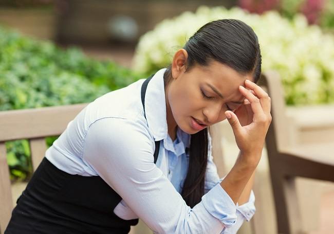  Biện pháp khắc phục cơn đau đầu do căng thẳng mạnh mẽ 