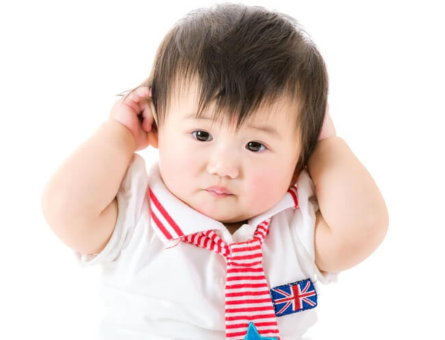 Đau tai thường gặp ở trẻ em - dsuckhoe