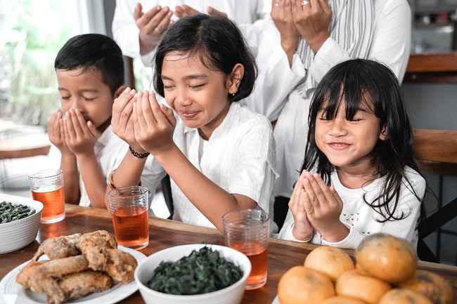 4 chất dinh dưỡng cần thiết cho sức khỏe trẻ em khi ăn chay - dsuckhoe