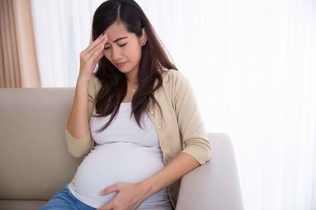  8 cách để vượt qua chóng mặt khi mang thai - dsuckhoe 