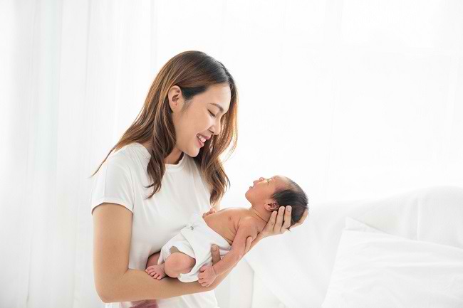  Sinh con cho các bà mẹ thời gian phục hồi khi chăm sóc trẻ sơ sinh-dsuckhoe 