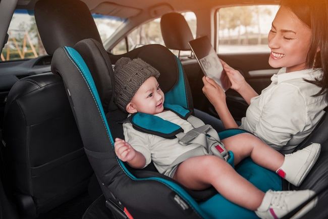  Tầm quan trọng của Ghế ngồi ô tô trẻ em đối với việc lái xe an toàn cho con bạn - dsuckhoe 