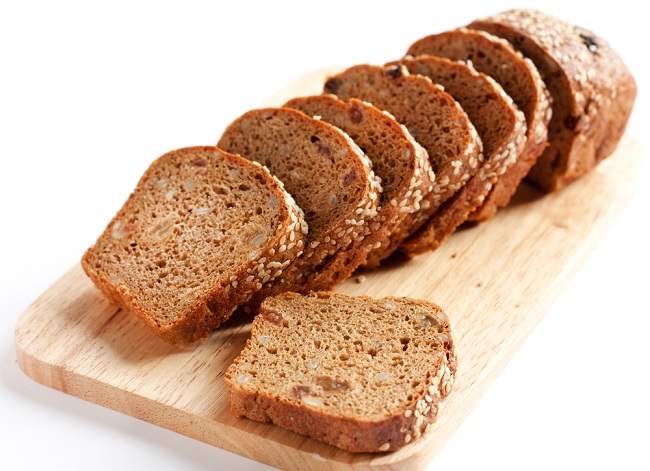  Lý do nên tiêu thụ bánh mì và mẹo chọn bánh mì 