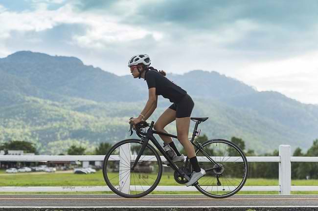  5 Lợi ích của việc đạp xe đối với sức khỏe cơ thể-dsuckhoe 