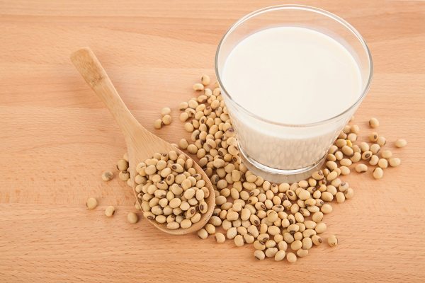  7 lợi ích sữa đậu nành - dsuckhoe 
