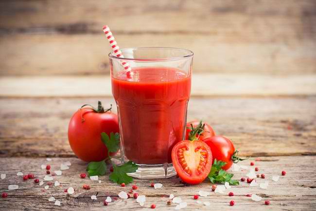 Biết 5 lợi ích của nước ép cà chua đối với sức khỏe cơ thể - dsuckhoe 