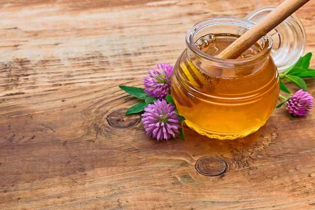  5 Lợi ích của Mật ong cỏ ba lá đối với sức khỏe-dsuckhoe 