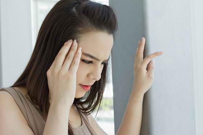  Sự khác biệt giữa Migraine có Aura và Không có Aura-dsuckhoe 