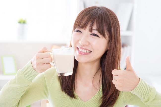  4 lợi ích của sữa ít béo đối với sức khỏe cơ thể -dsuckhoe 