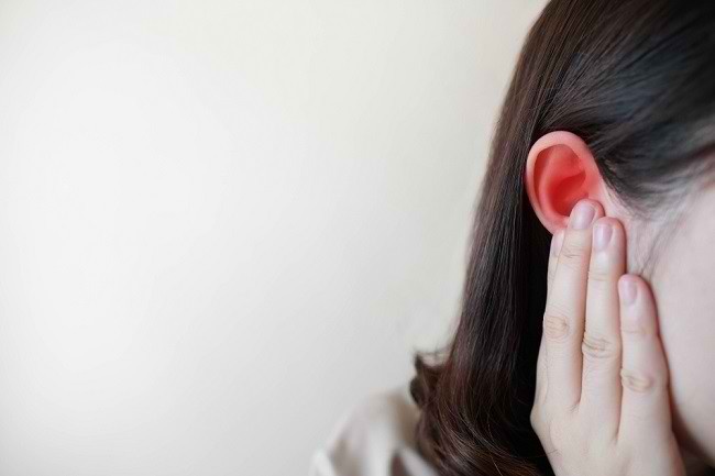  4 nguyên nhân phổ biến gây đau tai - dsuckhoe 