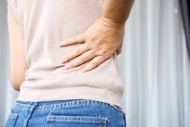  Dưới đây là 6 nguyên nhân gây đau thắt lưng bên phải - dsuckhoe 