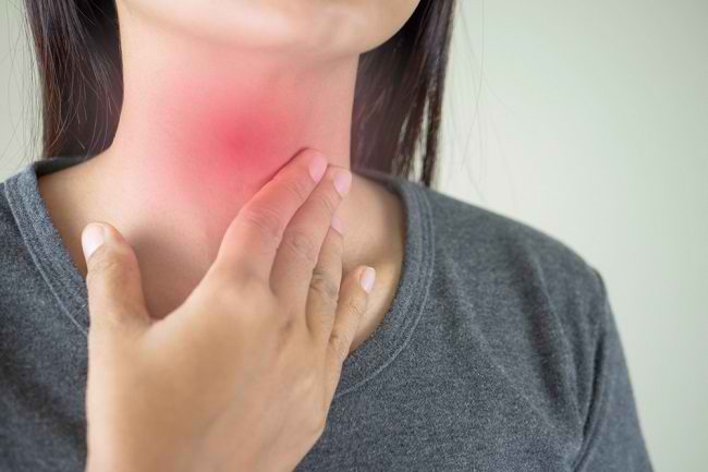  Nhận biết 4 triệu chứng của bệnh đau họng và cách vượt qua chúng -dsuckhoe 
